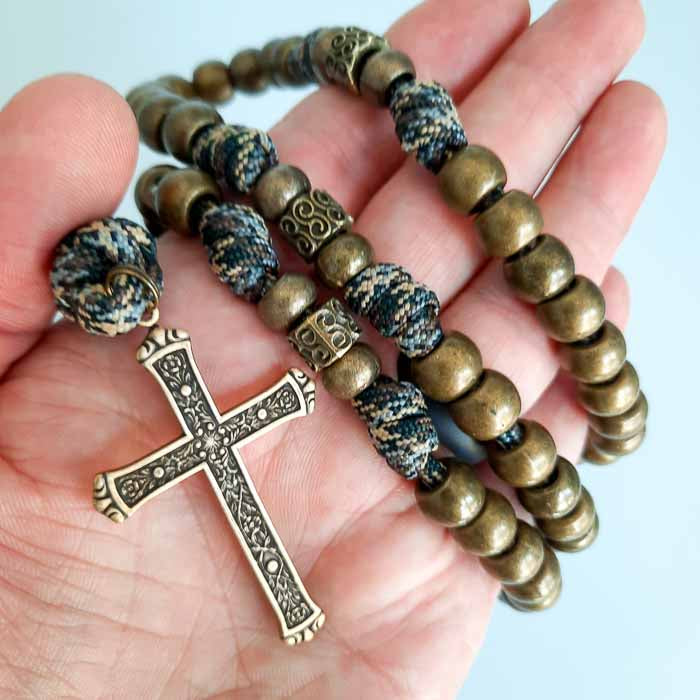 Longbow Paracord Rosary Model