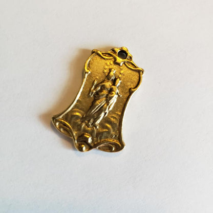 Sacred Heart of Jesus Gold Plate Catholic Devotional Medal Pendant Back