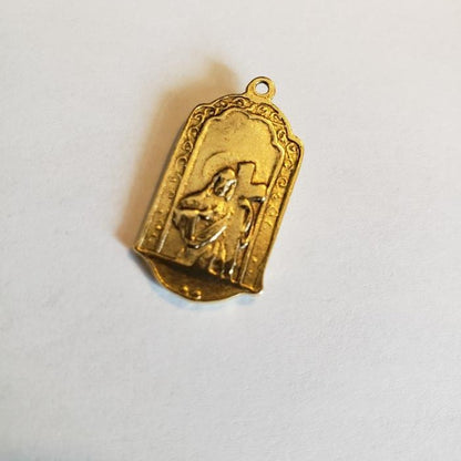 Saint Jude Thaddeus Catholic Devotional Medal Gold Back
